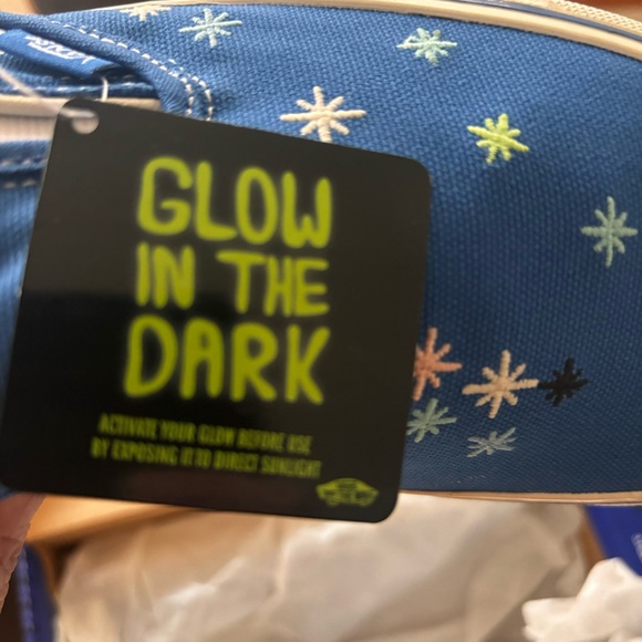 VANS x AOI INDUSTRIES x BETTER GIFT SHOP Glow in the Dark Vans Men’s 9 Wmns 10.5 - Picture 7 of 13